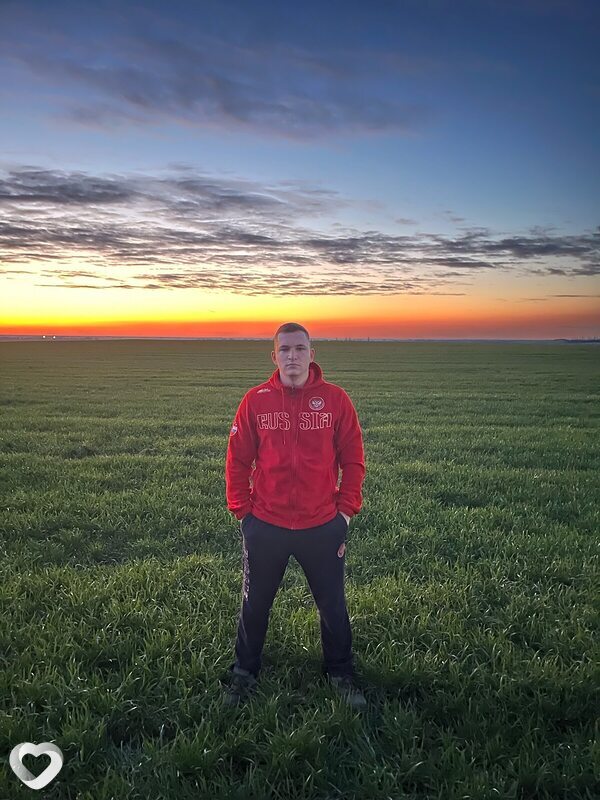 Ярослав, 21, Армавире — анкета №4278019