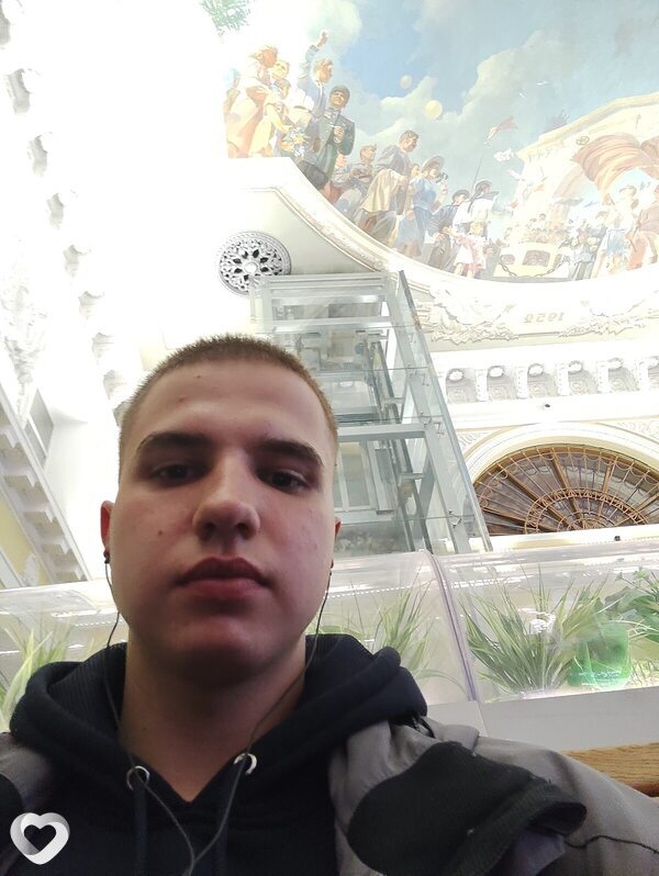 Ярослав, 21, Екатеринбурге — анкета №4278457