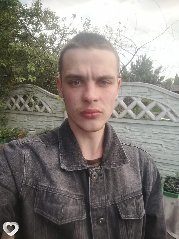 Тимофей, 22, Пинске — анкета №4278718