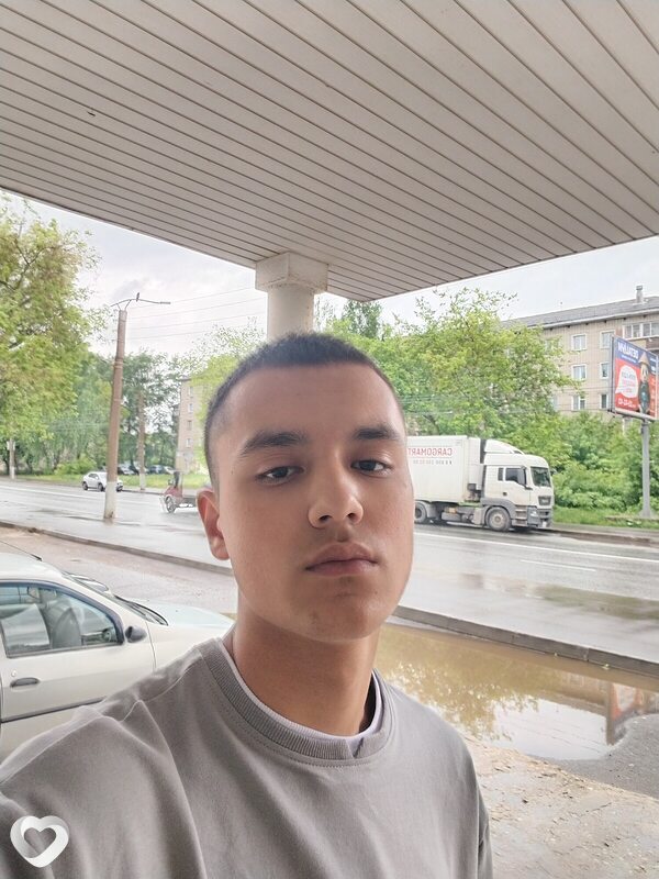 Илья, 19, Кирове — анкета №4278871