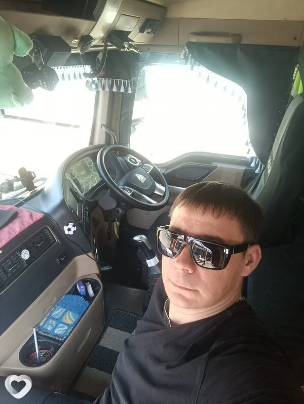 Дмитрий, 39, Бийске — анкета №4279452