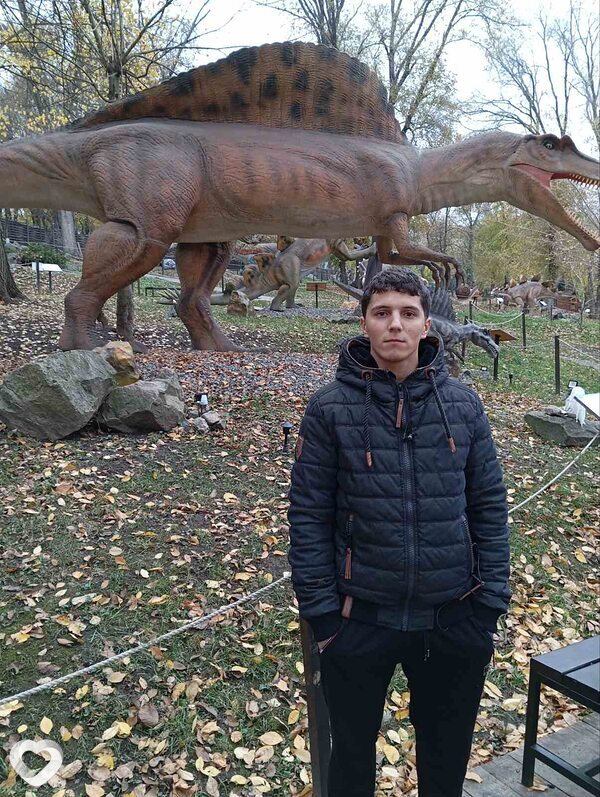 Олег, 22, Днепр — анкета №4279671