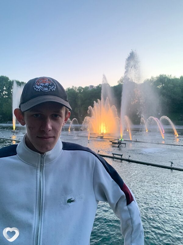 Макс, 21, Хабаровске — анкета №4279730