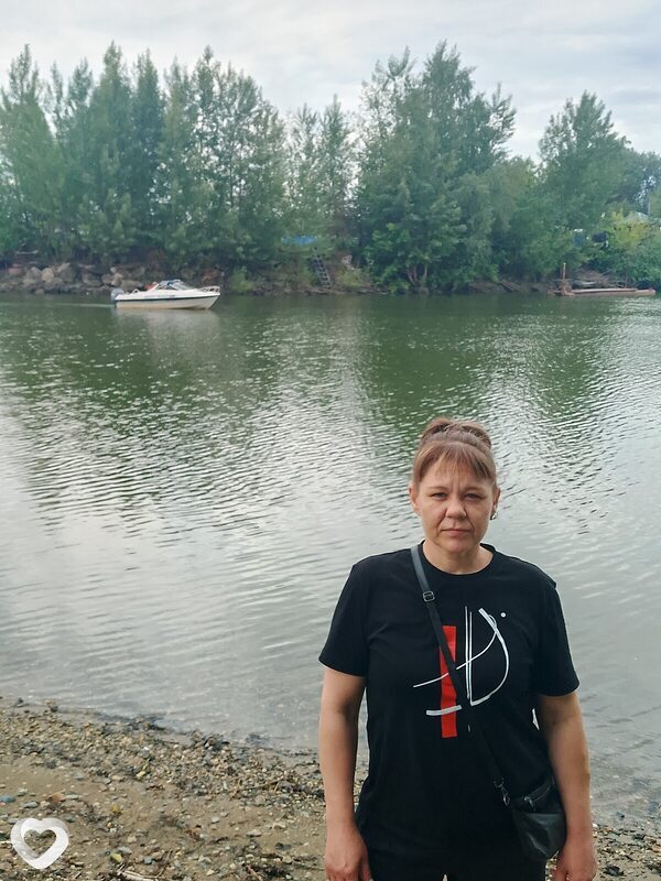 Оленька, 40, Новосибирске — анкета №4280185