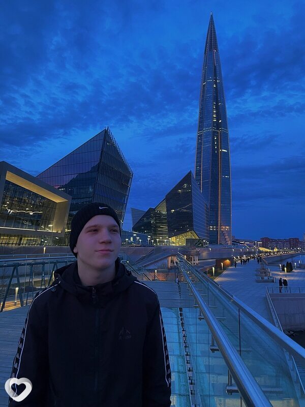 Анатолий, 19, Санкт-Петербурге — анкета №4280278