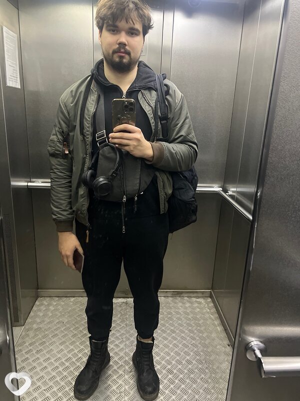 Илья, 24, Донецке — анкета №4280367