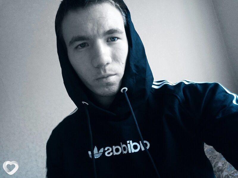 Роман, 21, Абакане — анкета №4280466