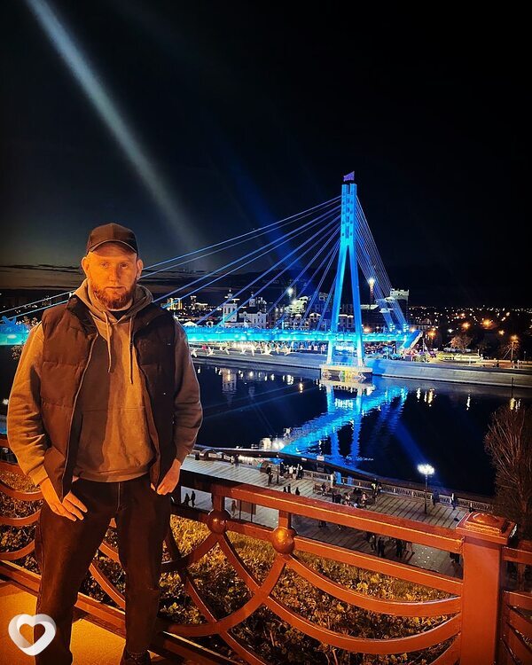 Влад, 26, Екатеринбурге — анкета №4281099