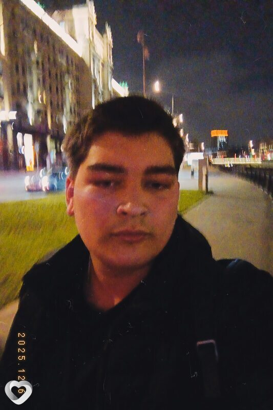 Евгений, 18, Москве — анкета №4281379