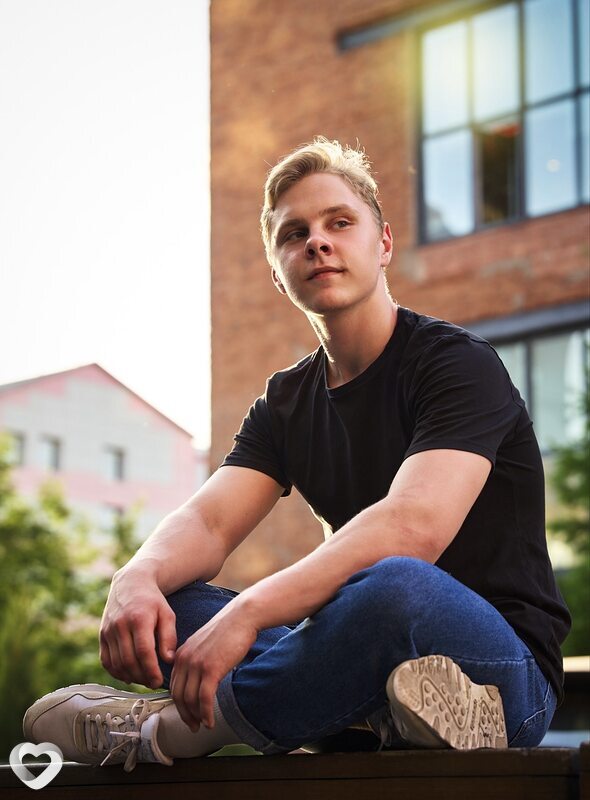 Kirill, 20, Коломне — анкета №4281496