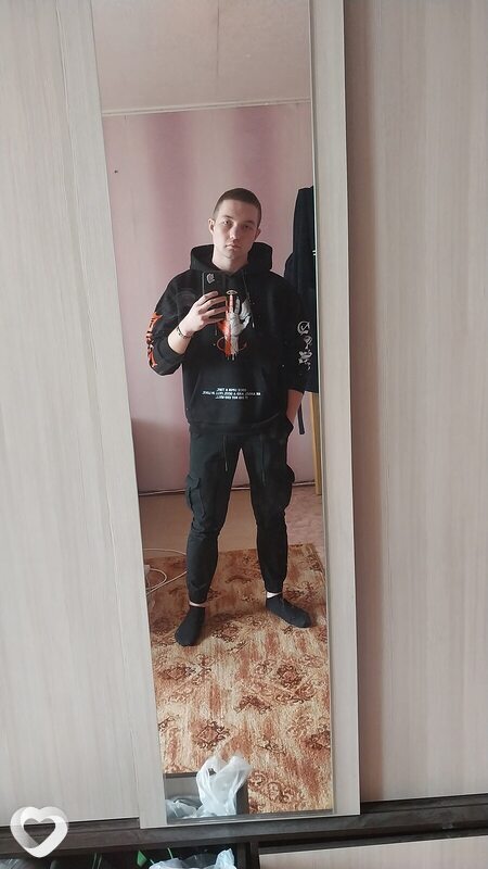 Артём, 20, Орехово-Зуеве — анкета №4281666