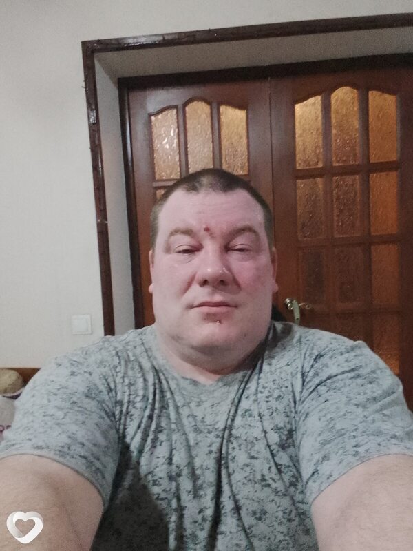 Юрий, 40, Саяногорске — анкета №4281855