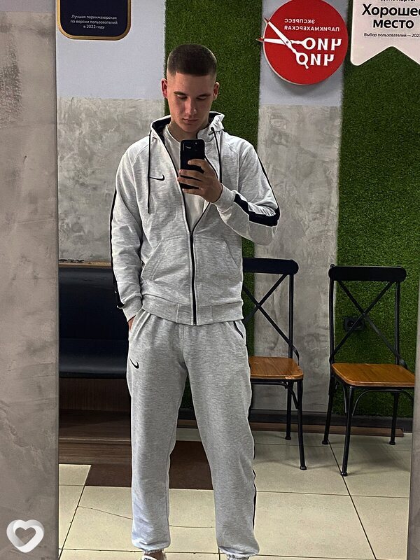 Андрей, 23, Артеме — анкета №4282757