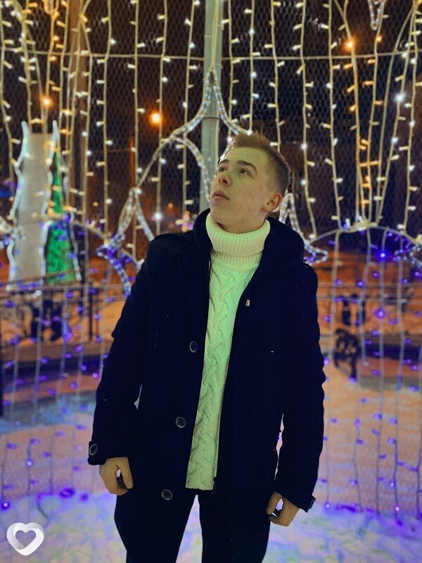 Кирилл, 22, Мурманске — анкета №4283501