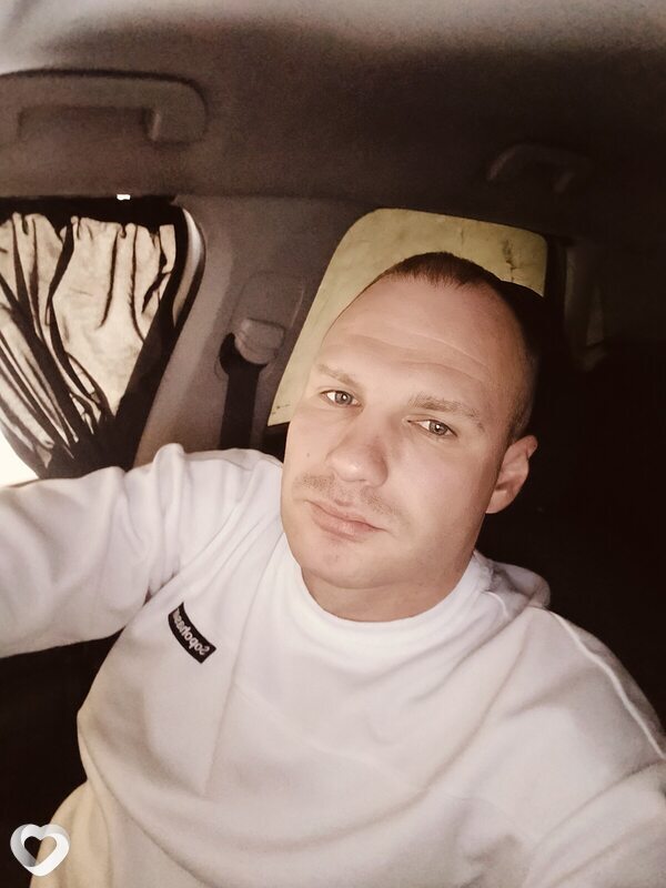 Евгений, 30, Великом Новгороде — анкета №4284587