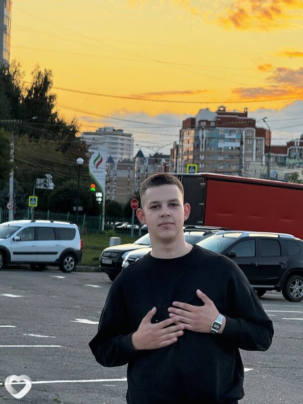 Миша, 21, Ульяновске — анкета №4284809