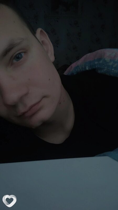 Антон, 22, Речице — анкета №4284702