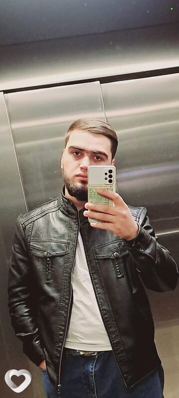 Бузургмехр, 26, Москве — анкета №4286692
