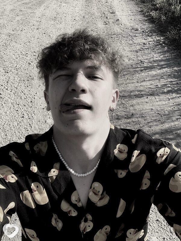Глеб, 21, Вологде — анкета №4286840