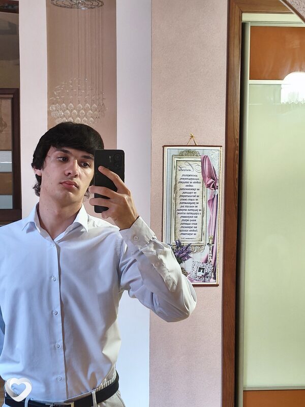 Миша, 19, Краснодаре — анкета №4286880