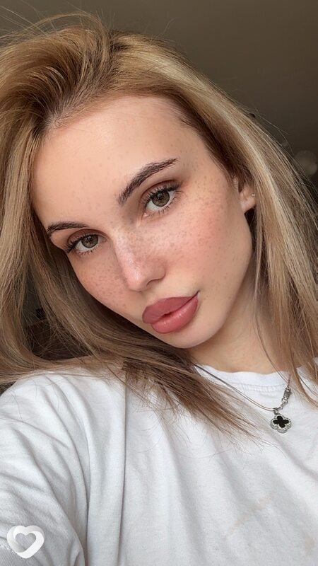Лера, 22, Ижевске — анкета №4287287