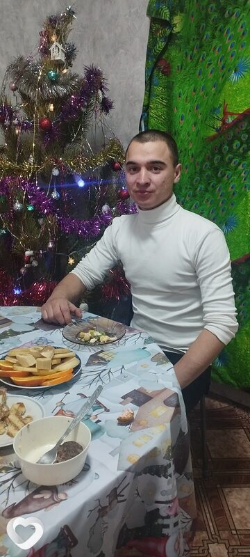 Илья, 27, Чите — анкета №4287449