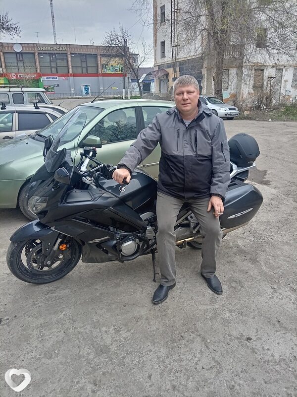 Виктор, 42, Чапаевске — анкета №4287460