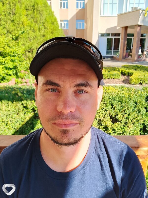Андрій, 41, Кривое Роге — анкета №4287468