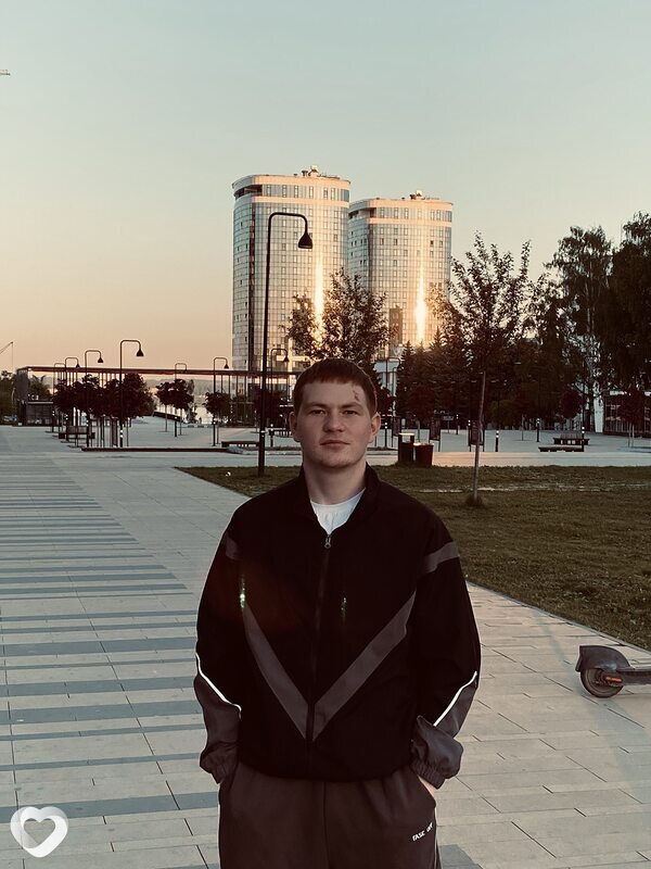 Макс, 21, Ижевске — анкета №4287758