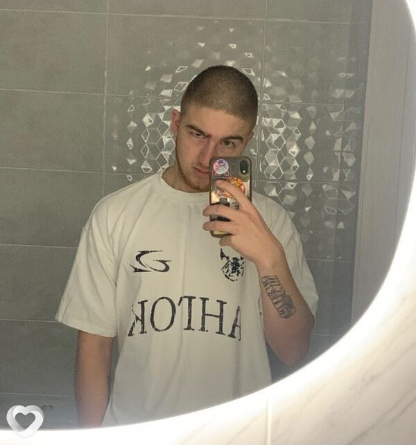 Николай, 18, Миллерове — анкета №4287887