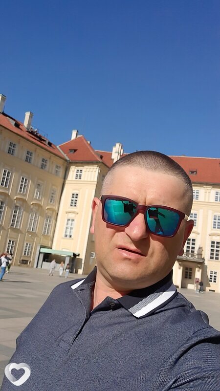 Andrii, Прага