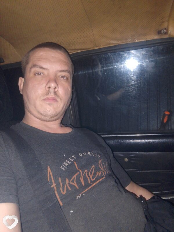 Александр, 20, Барнауле — анкета №4288428