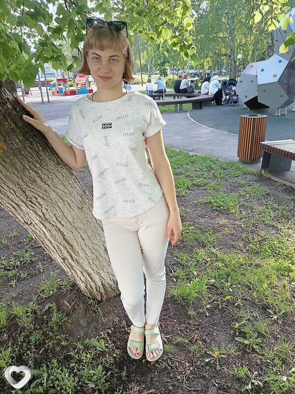 Вика, 31, Саратове — анкета №4288385