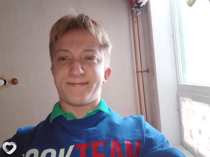Артур М, Днепр