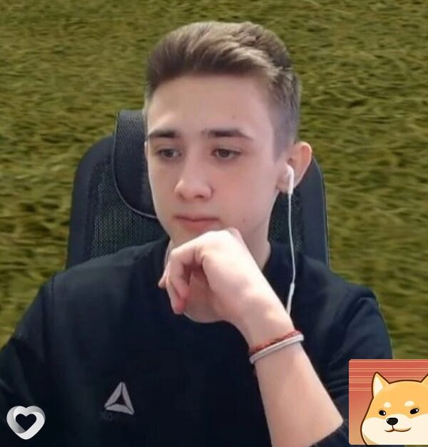 Павел Эстонов, 18, Новосибирске — анкета №4288826