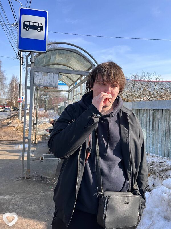 Максим, 18, Москве — анкета №4289034