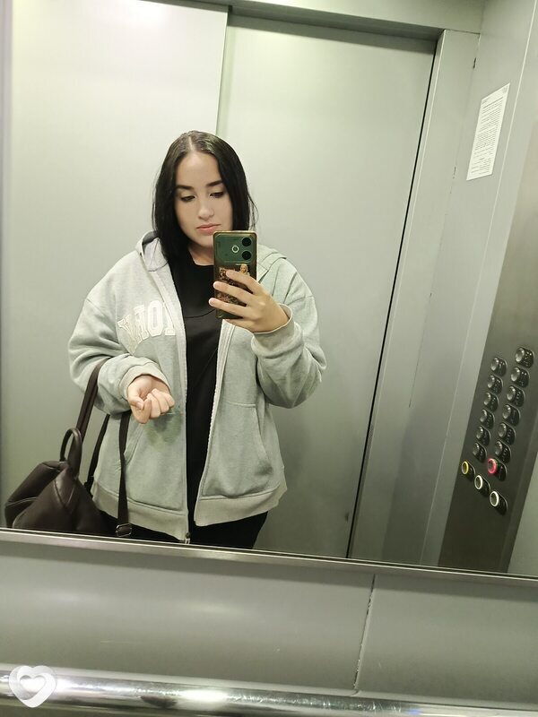 Алина, 21, Санкт-Петербурге — анкета №4289909