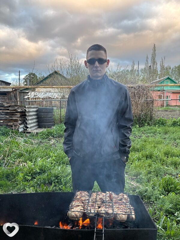 Кирилл, 20, Тюмени — анкета №4290232