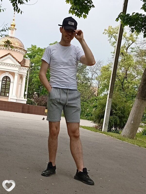 Леонид, 24, Новочеркасске — анкета №4290799