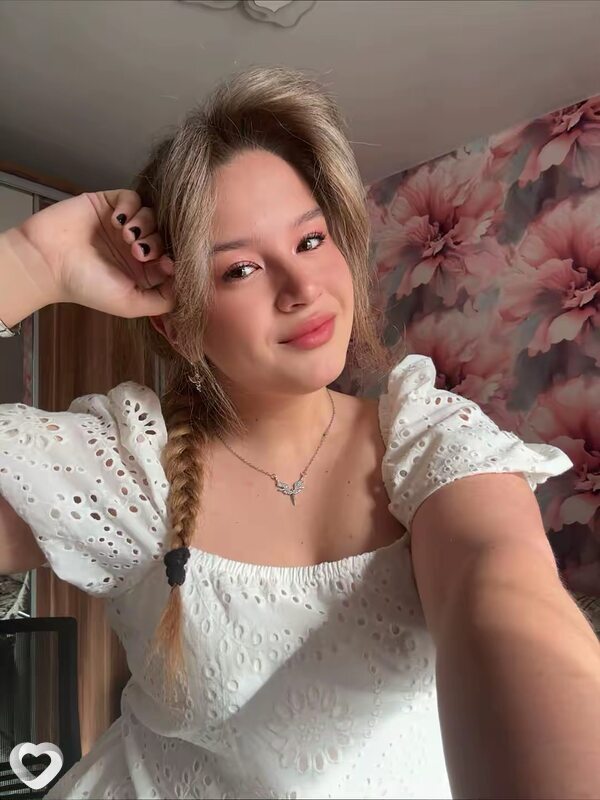 Кристина, 18, Барнауле — анкета №4291276
