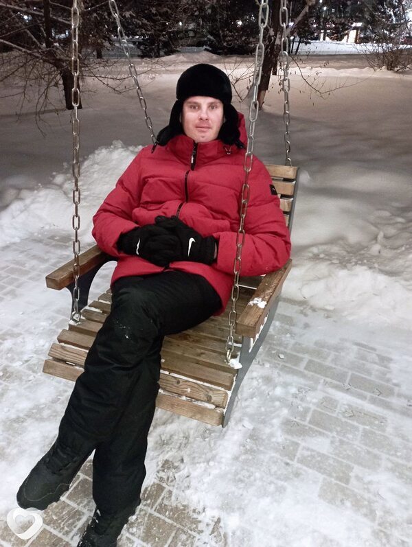 Максим, 32, Сосновоборск (Красноярский край) — анкета №4292511