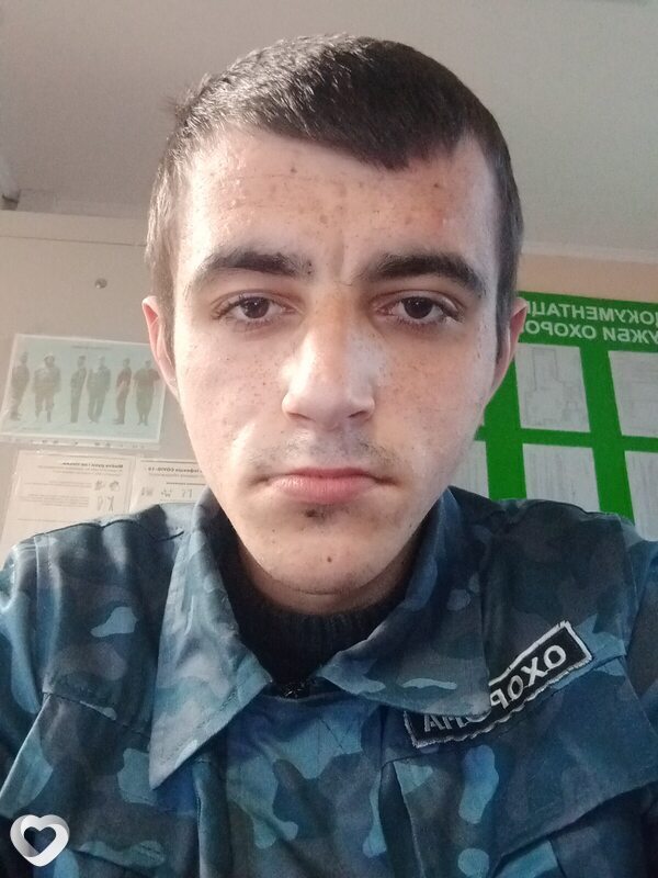 Саша, 19, Харькове — анкета №4292177