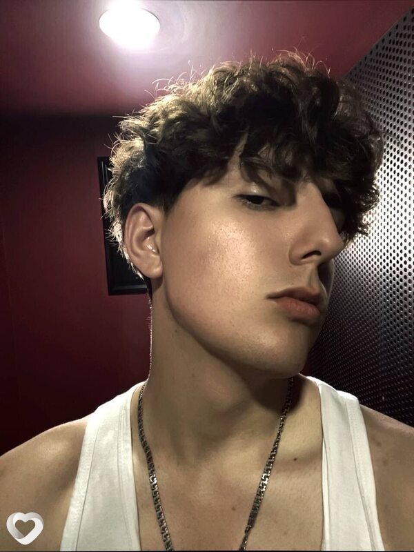 Владимир, 18, Челябинске — анкета №4292631