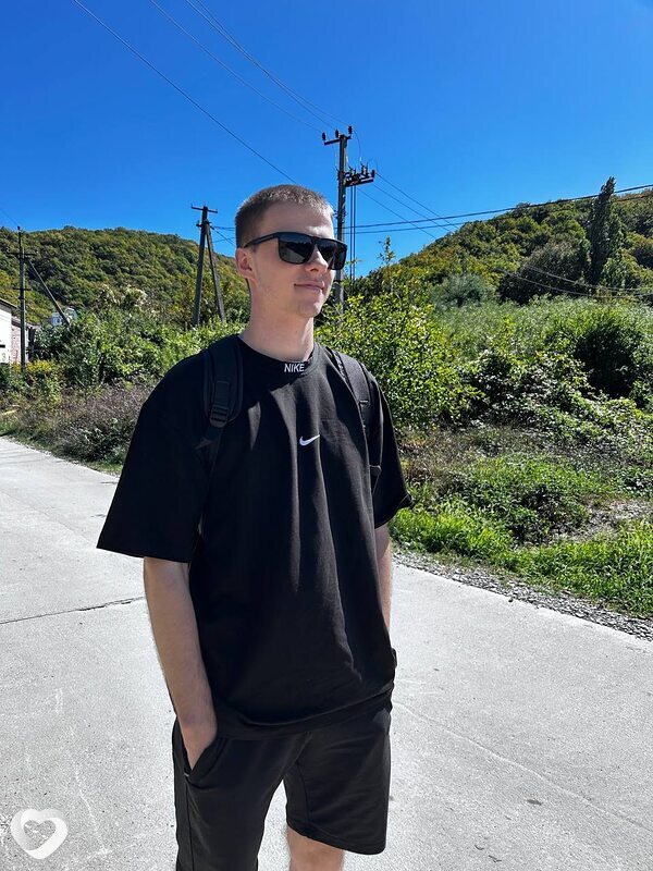 Дима, 22, Новочеркасске — анкета №4293514