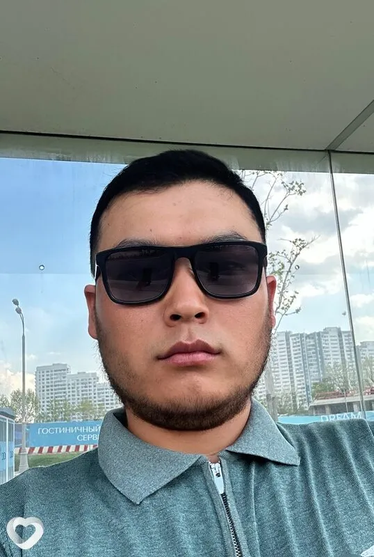 Рома, 32, Москве — анкета №4293737