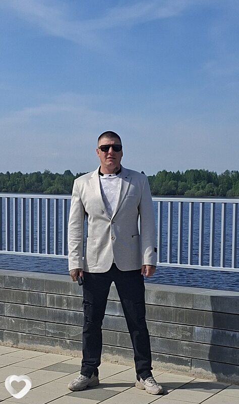 Андрей, 41, Соликамске — анкета №4294437