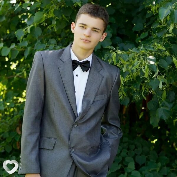 Егор, 18, Барнауле — анкета №4295429