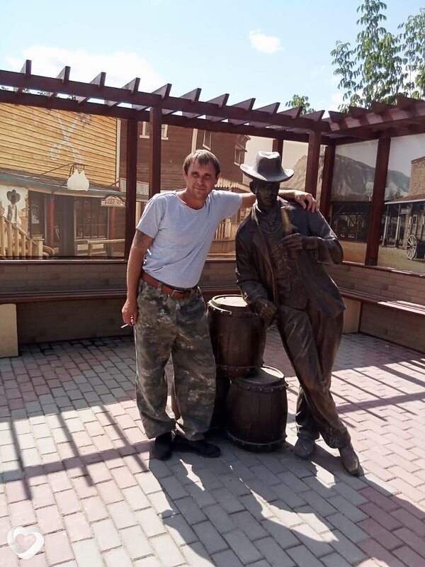 Oleg, 48, Лесозаводске — анкета №4295997