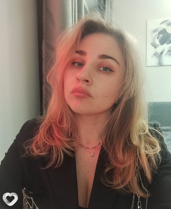 Анна, Королёв
