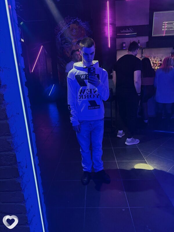 Ангел, 21, Донецке — анкета №4296488